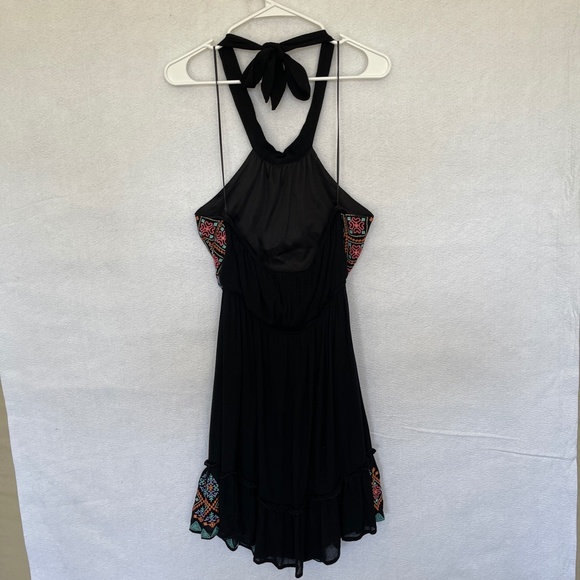 Savanna Jane Floral Embroidered Mini Dress Halter High Neck Open Back - Picture 7 of 14